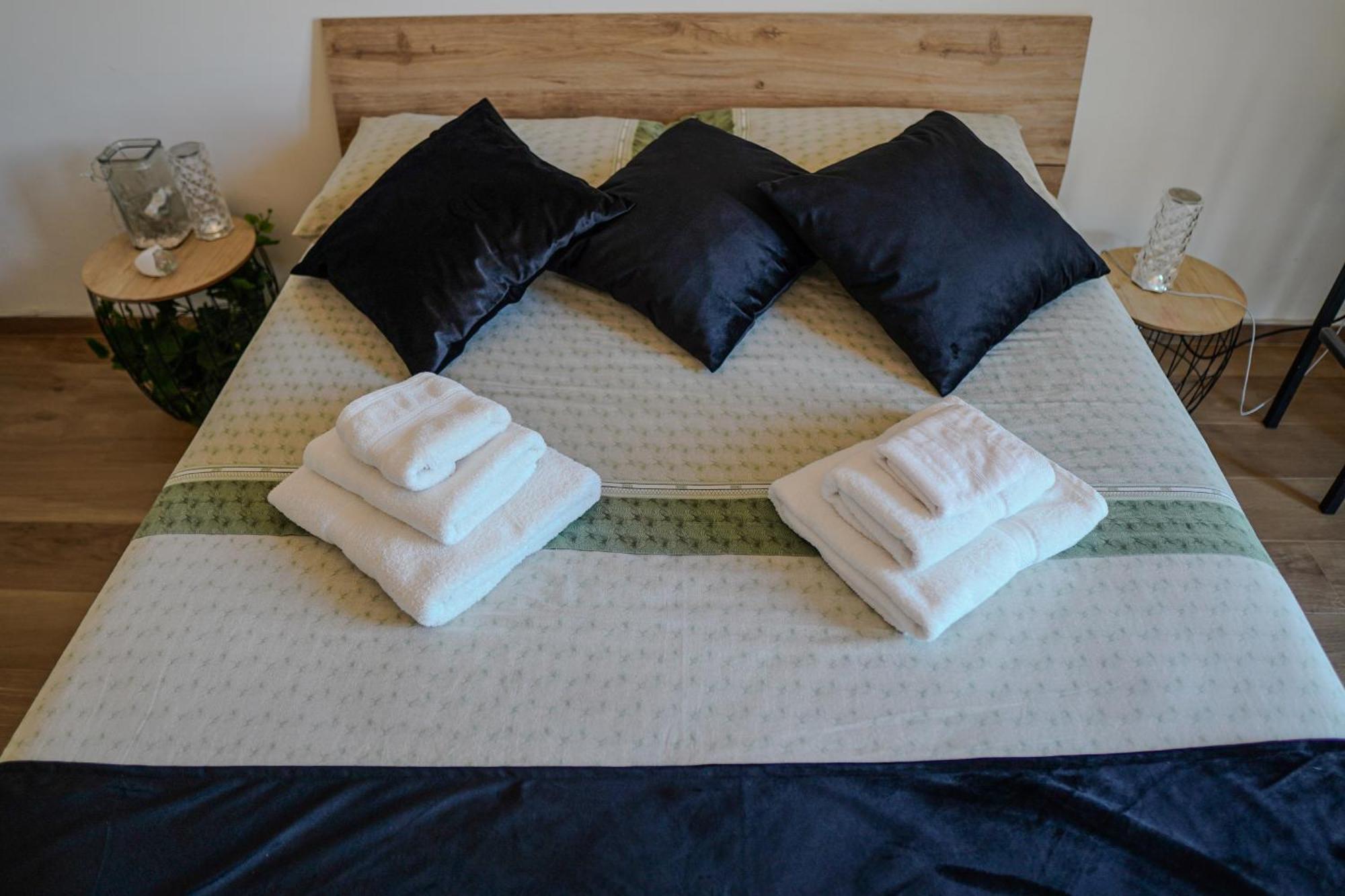 Clavi Apartament 萨萨里 外观 照片